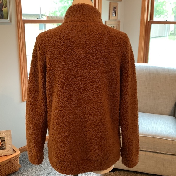 Betsy's Boutique Pull Over Top , Brown, Size Small - Picture 3 of 12